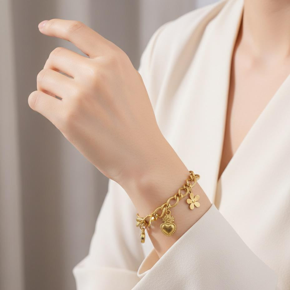 BRACELET WITH CHARMS IN 316L STAINLESS STEEL (91)