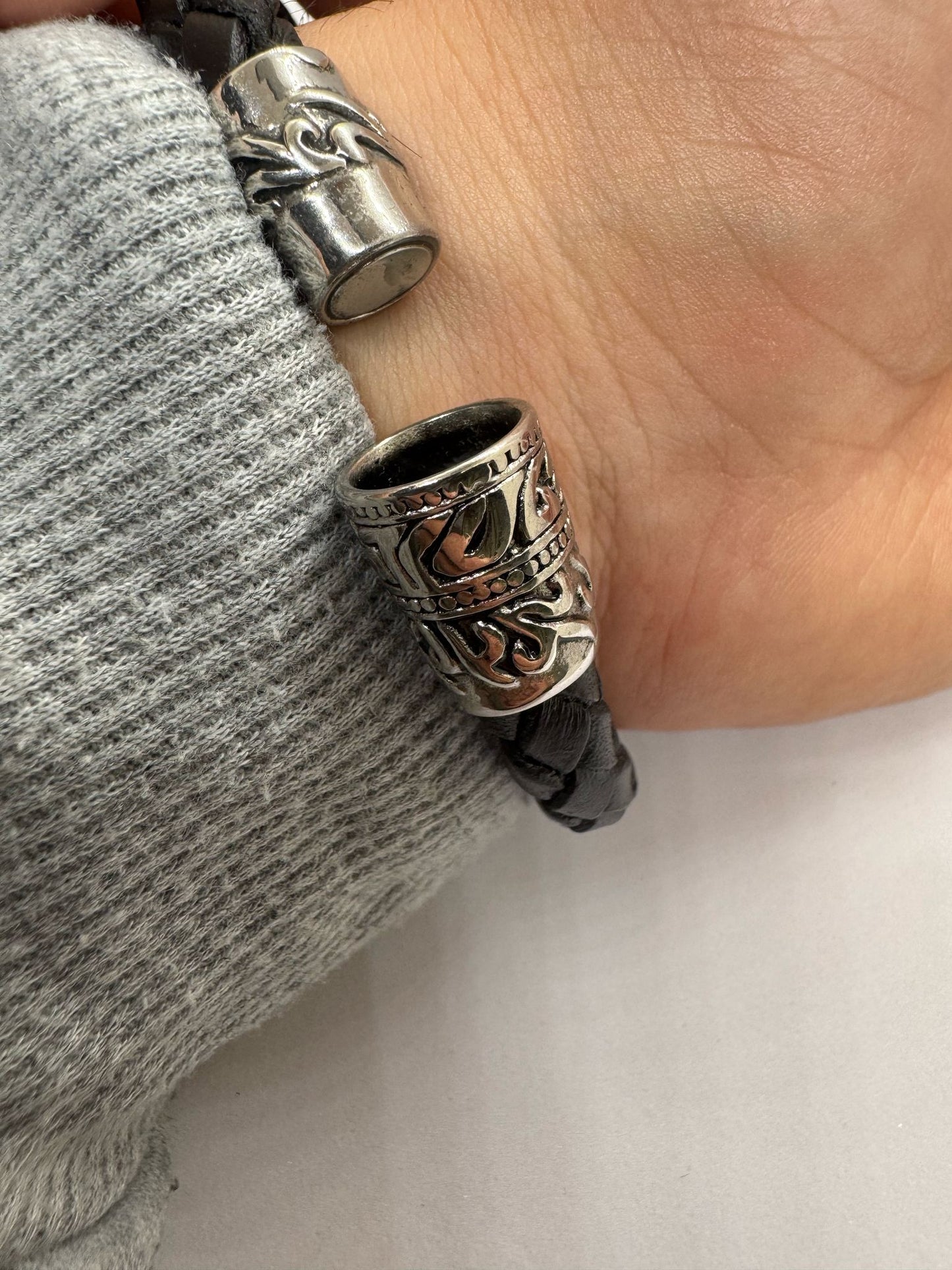 Bracelets Hommes en Acier Inoxydable et en Cuir
