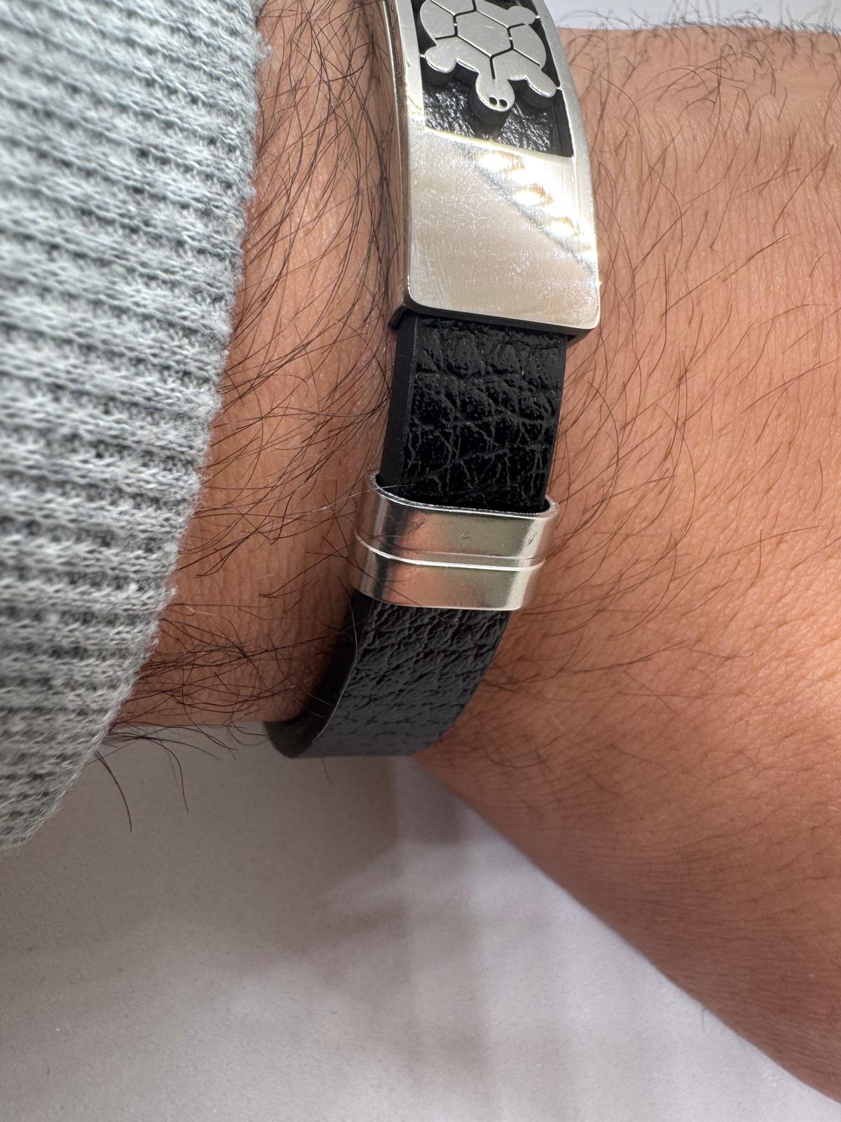 Bracelets Hommes en Acier Inoxydable et en Cuir