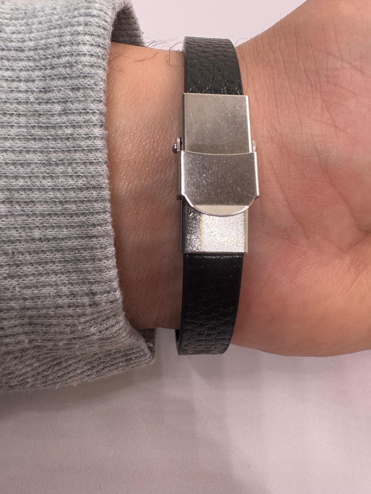 Bracelets Hommes en Acier Inoxydable et en Cuir