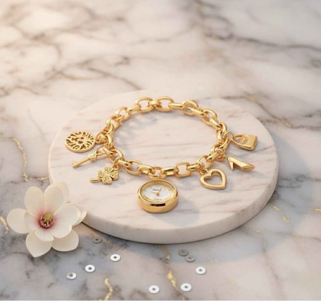 MONTRE À QUARTZ AVEC CHARMS EN ACIER INOXYDABLE 316L